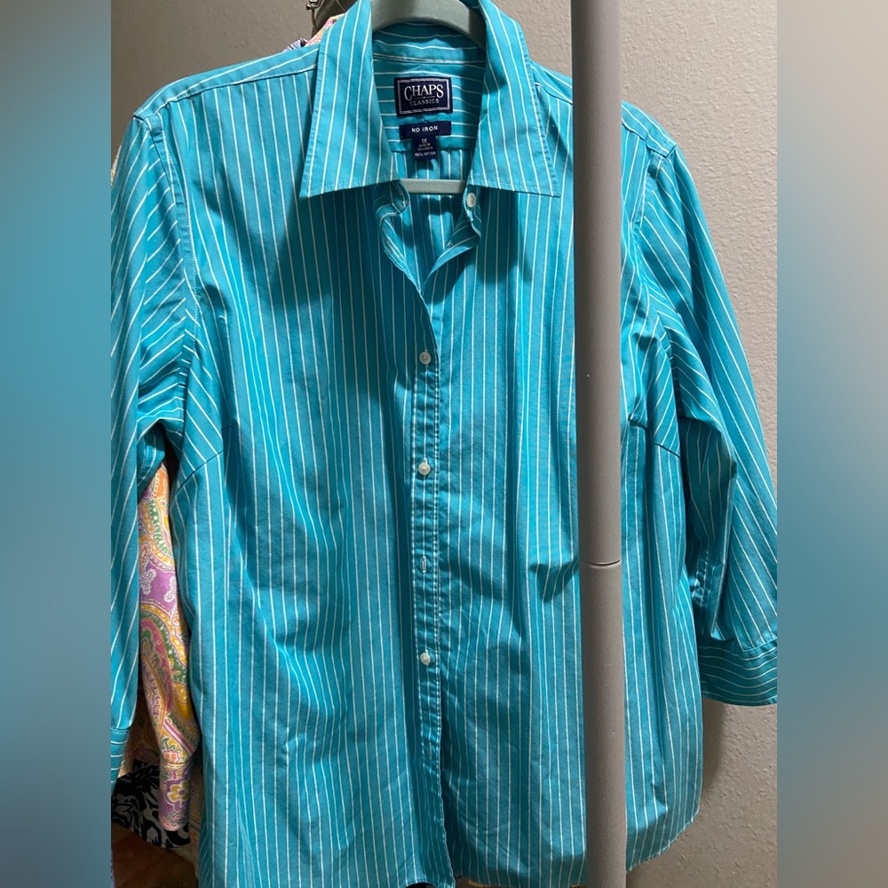 Chaps Women’s 1X LS No-Iron Blouse. Never worn